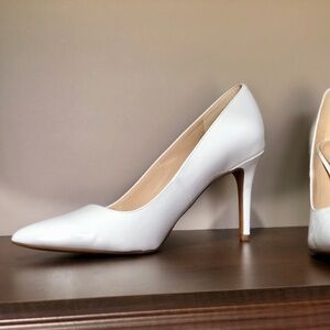 Jessica Simpson white patent high heels